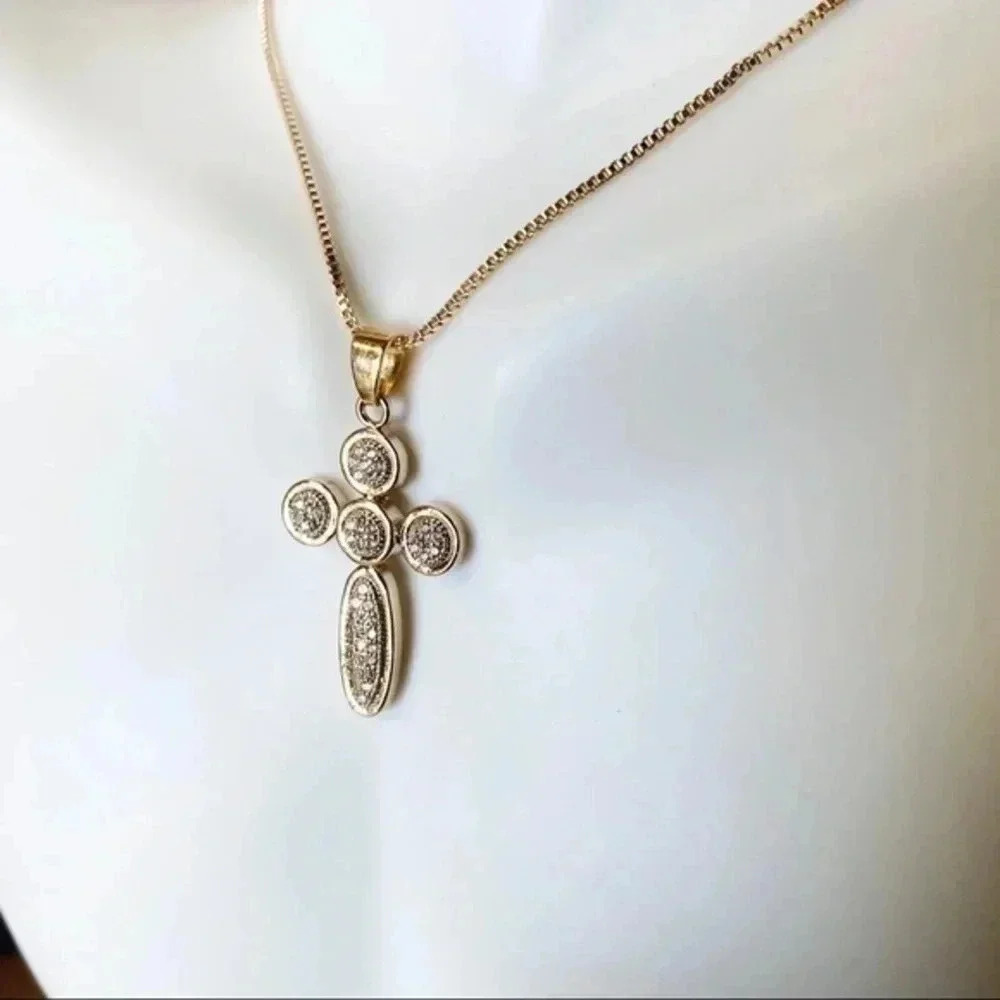 DAINTY Cross Necklace |Cubic Zirconia Necklace | Faith Necklace| 18k Good Plated - Picture 7 of 12